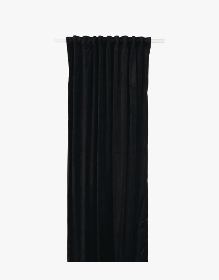 Verho musta - 135x300 cm musta - 1