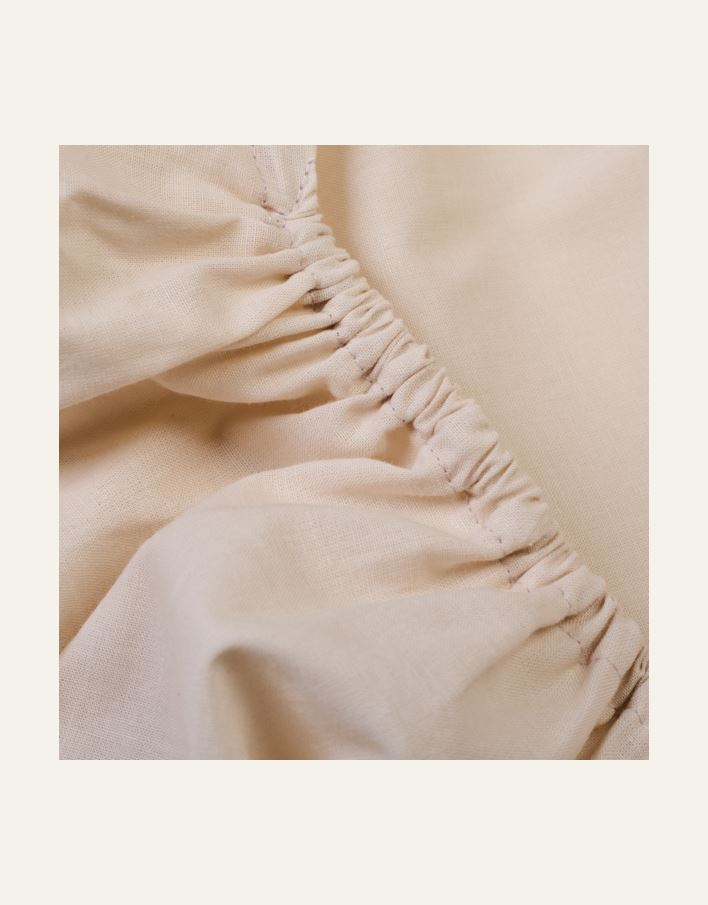 Muotoonommeltu aluslakana hiekka - 2