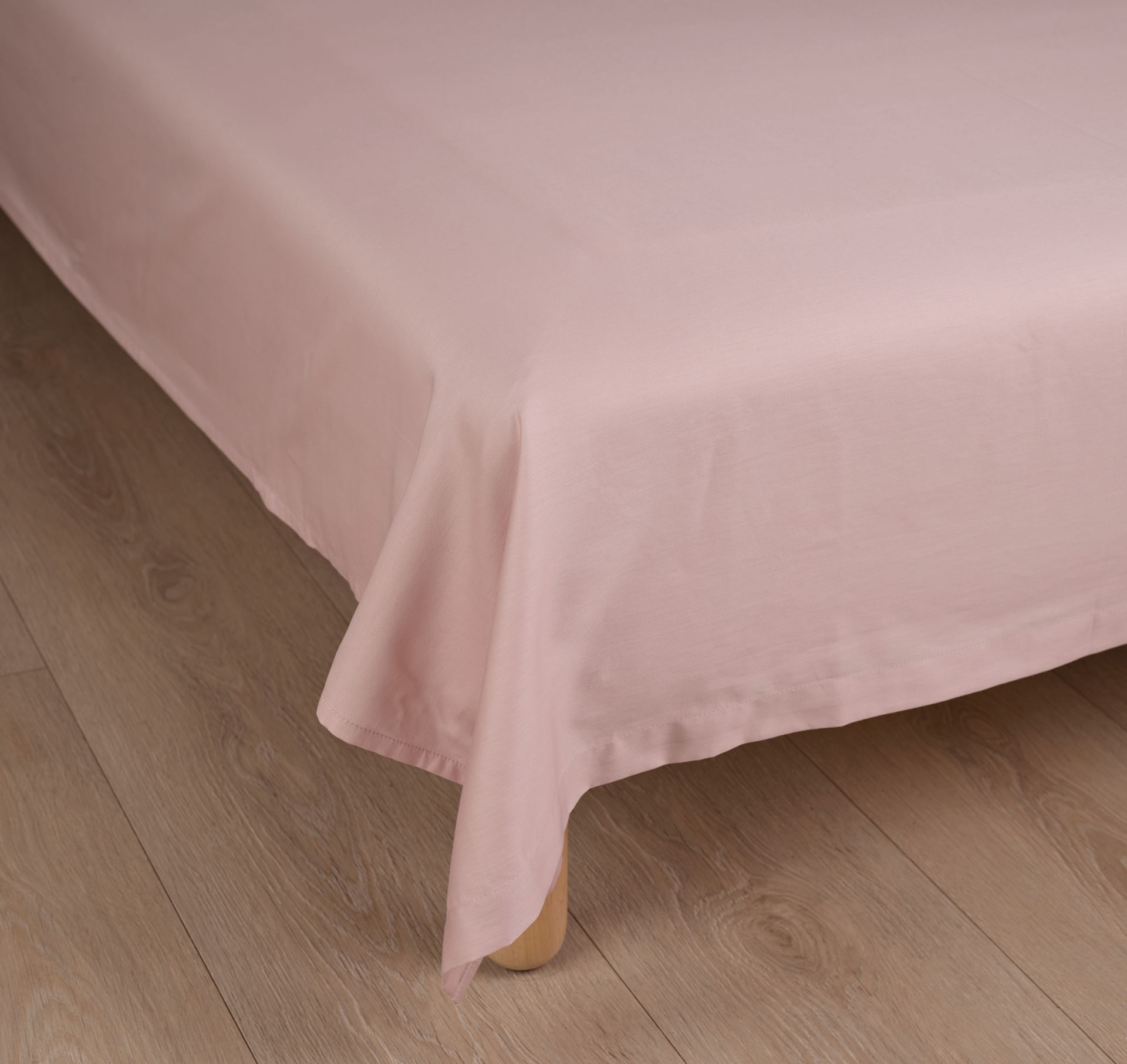 Aluslakana puuteriroosa - 2