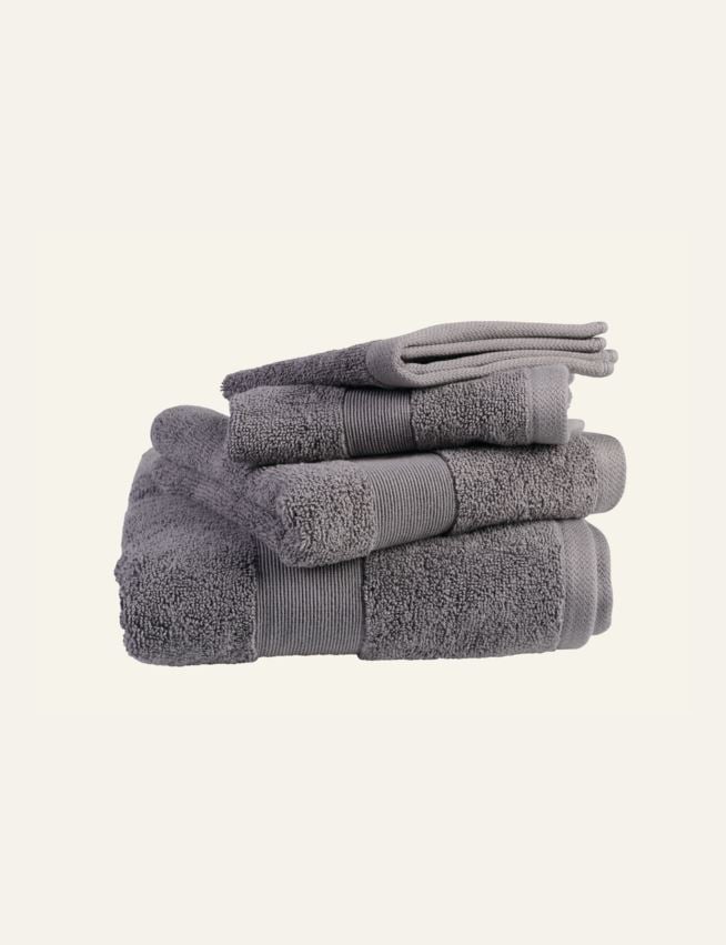 Pyyhe tummanharmaa - 4