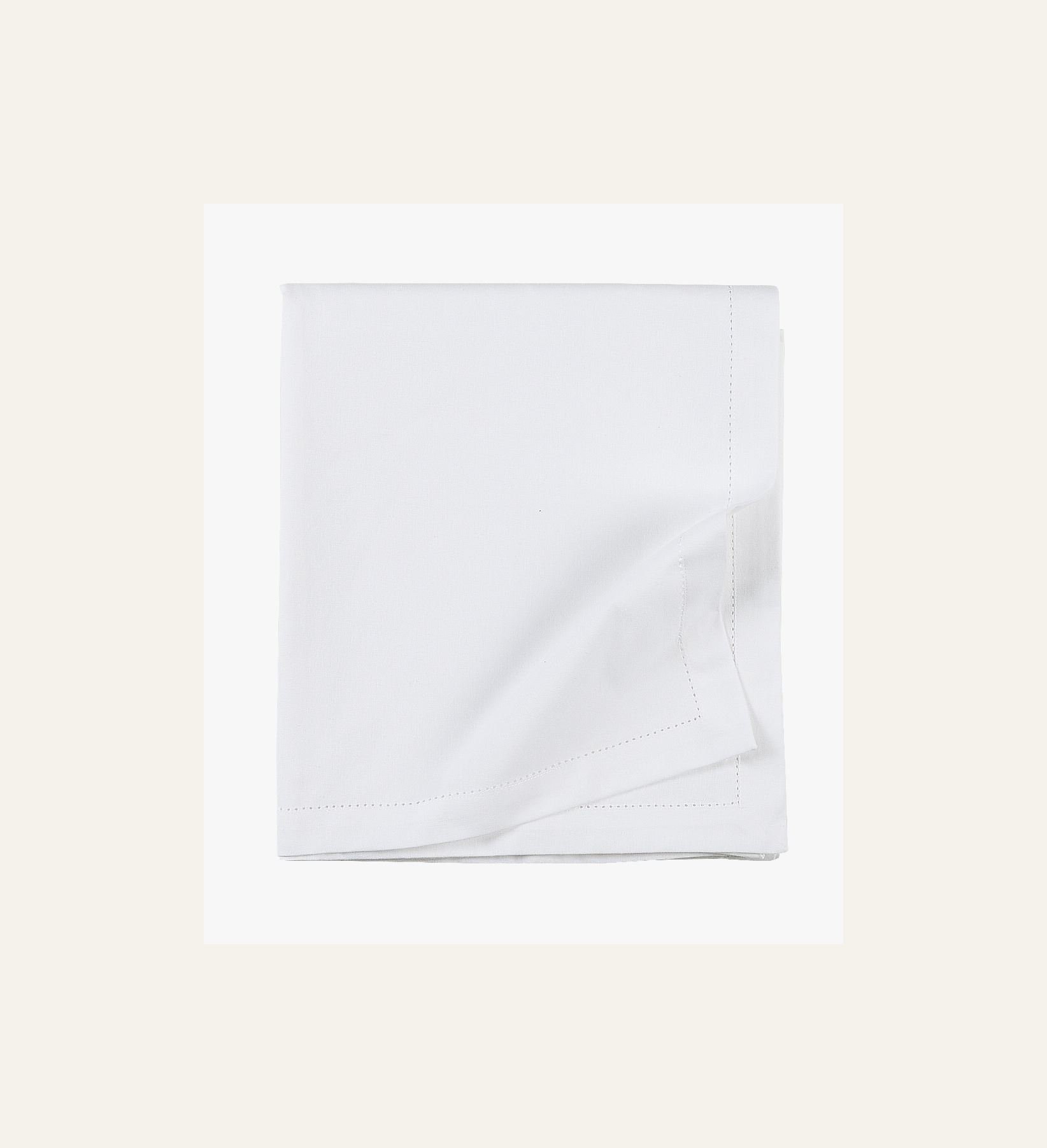 Pöytäliina valkoinen - 2