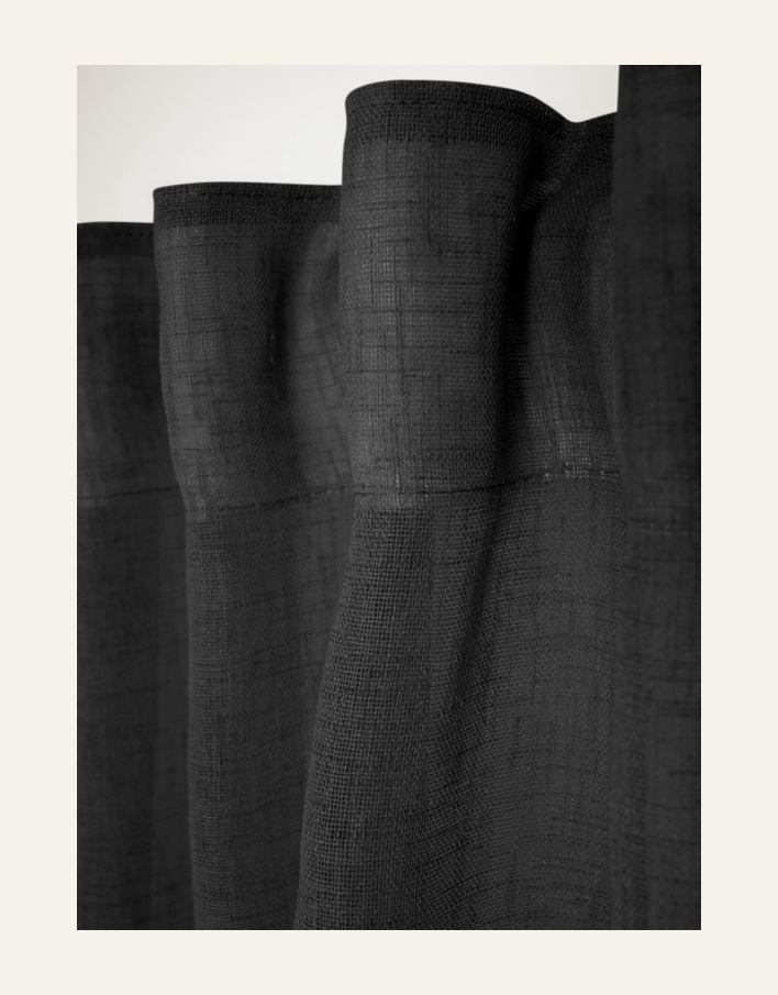 Verho tummanharmaa - 4