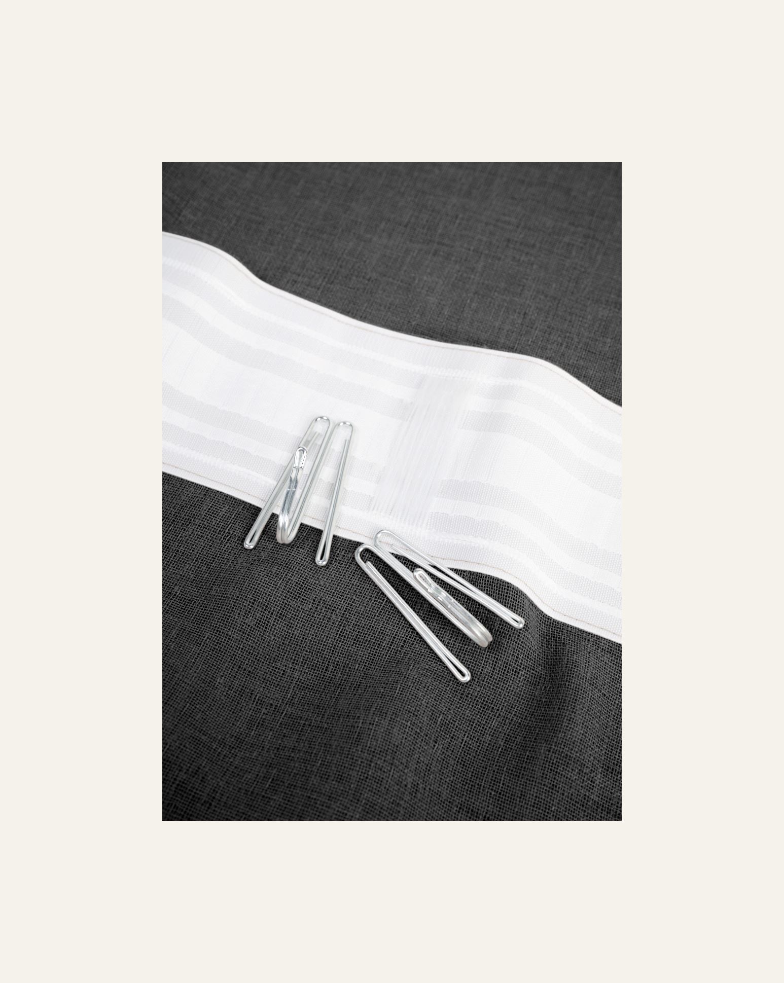 Verho tummanharmaa - 5