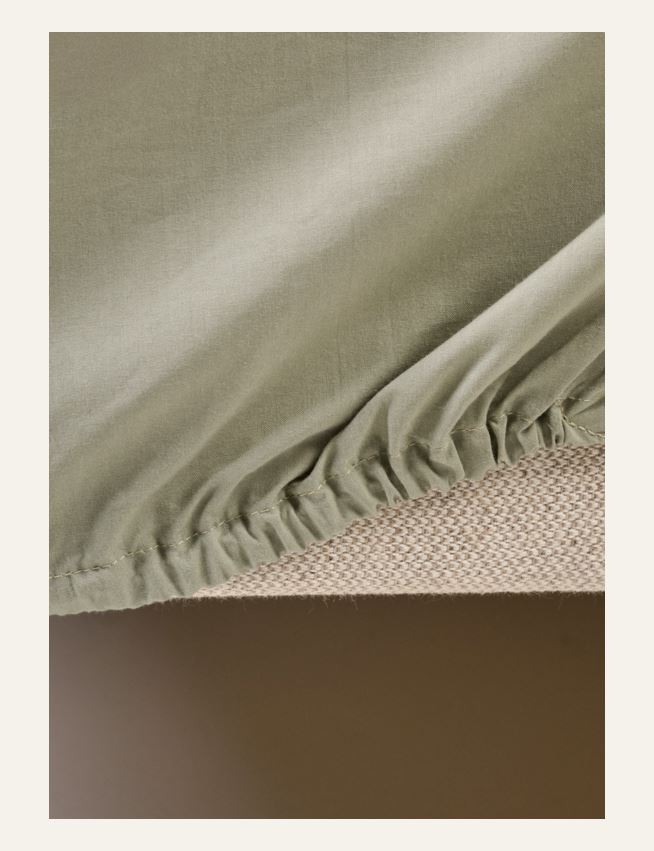 Muotoonommeltu aluslakana vaaleanvihreä - 3