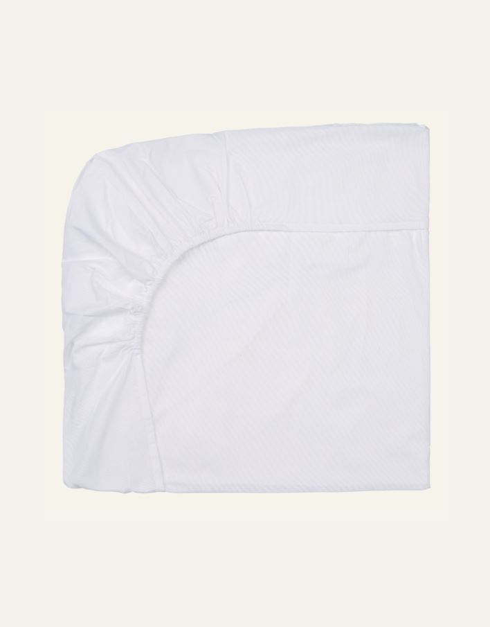 Muotoonommeltu aluslakana valkoinen - 2