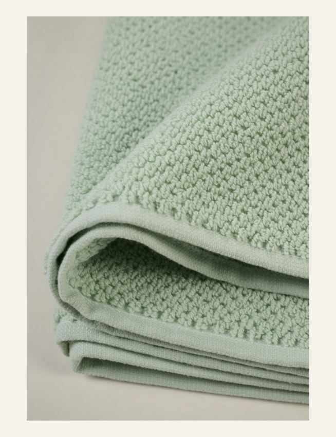 Pyyhe vaaleanvihreä - 3