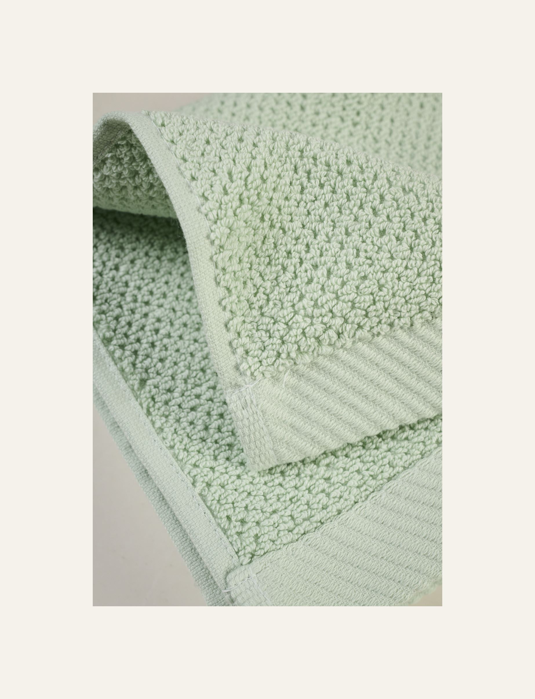 Pyyhe vaaleanvihreä - 4