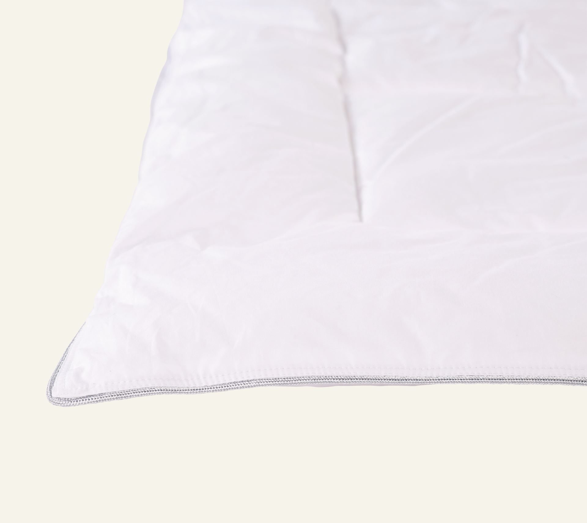 Viileä kuitupeitto valkoinen - 2