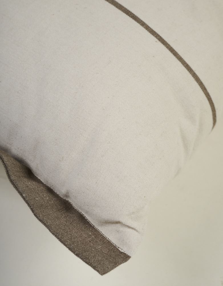 Koristetyyny ruskea - 2