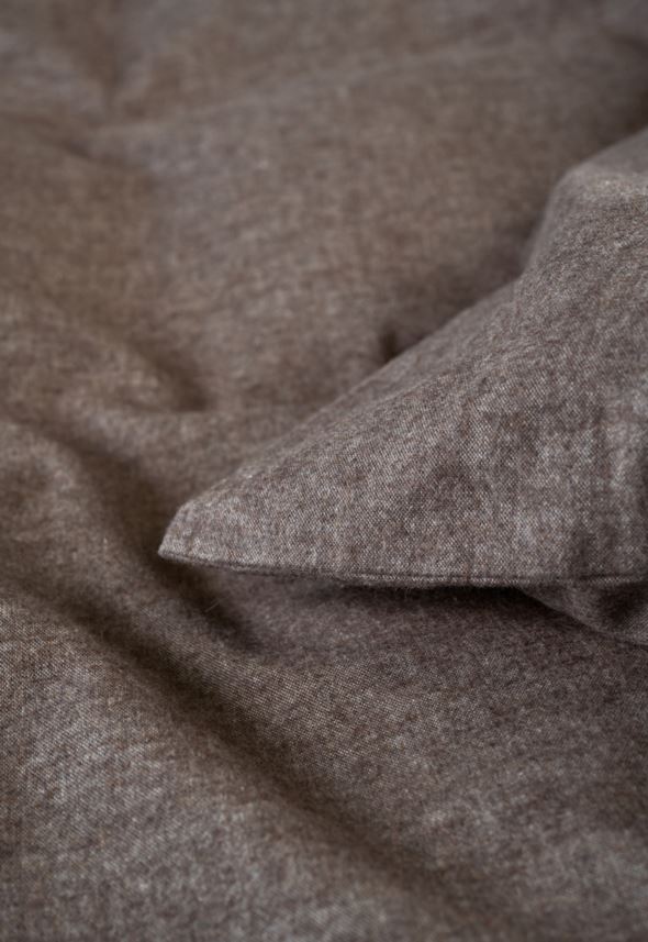 Pussilakanasetti lankavärjättyä flanellia ruskea - 3
