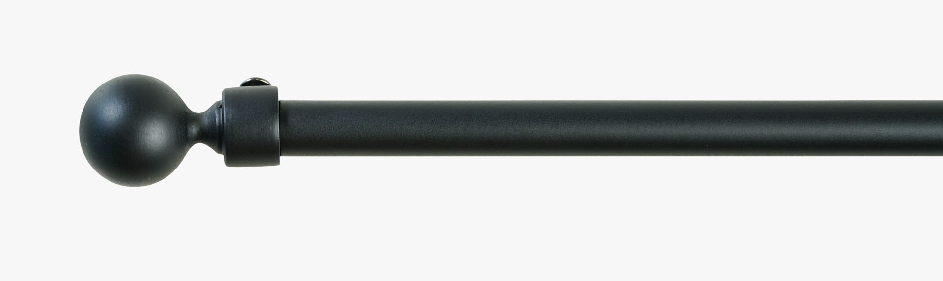 Kokonaisuus musta - 120 musta - 1