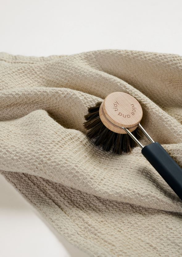 Tiskiharja musta - 4