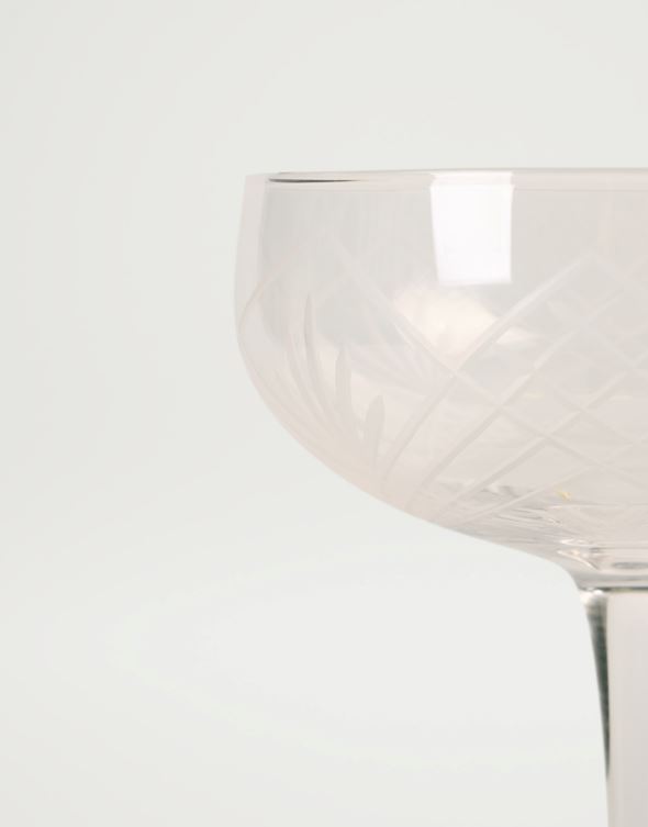 Cocktaillasi läpikuultava - 2