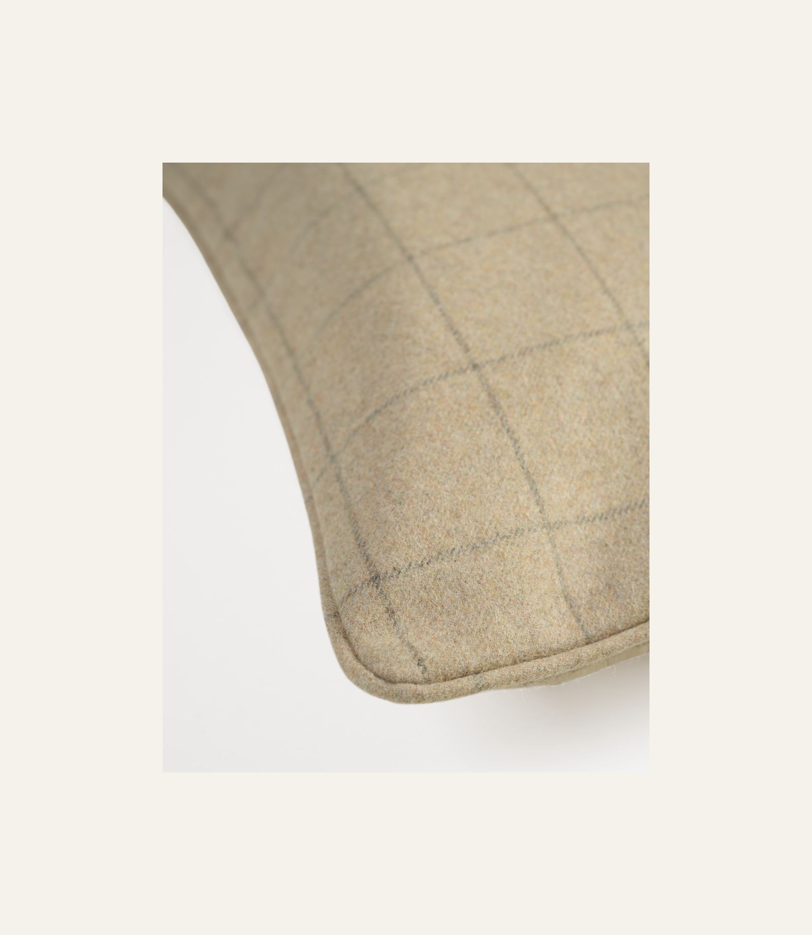 Koristetyynynpäällinen beige - 2