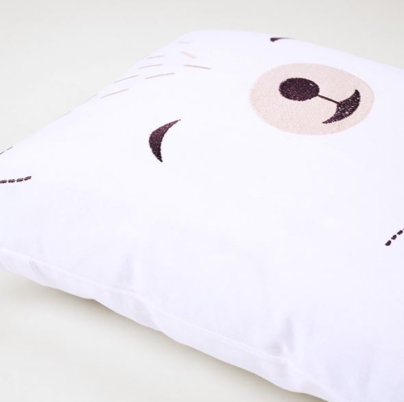 Koristetyyny valkoinen - 2