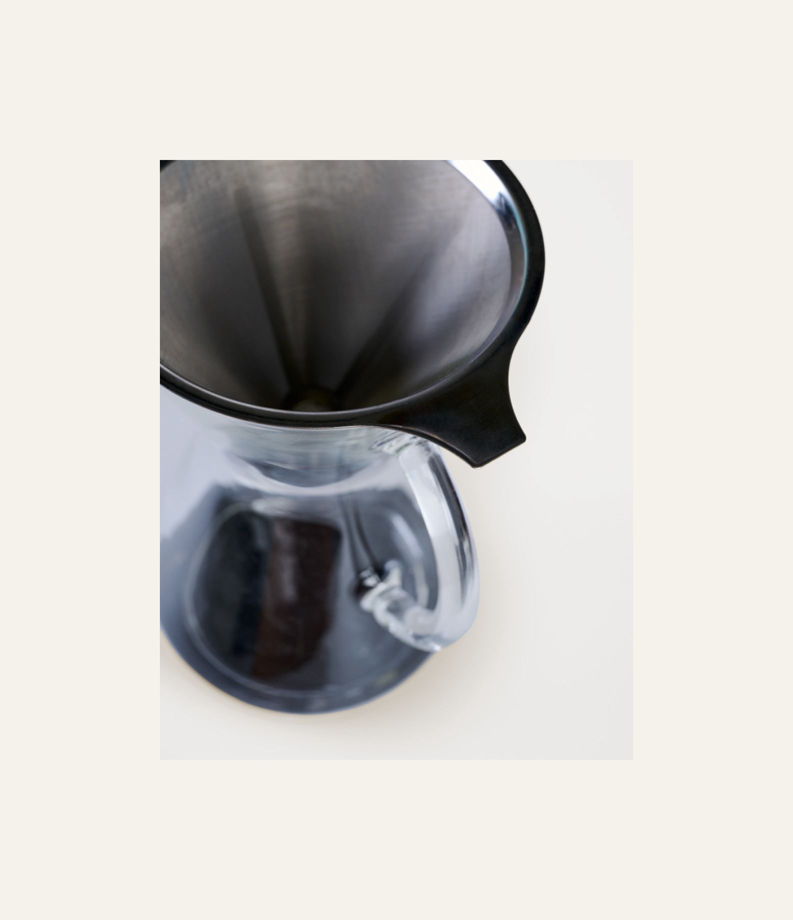 Kahvinkeitin läpikuultava - 4