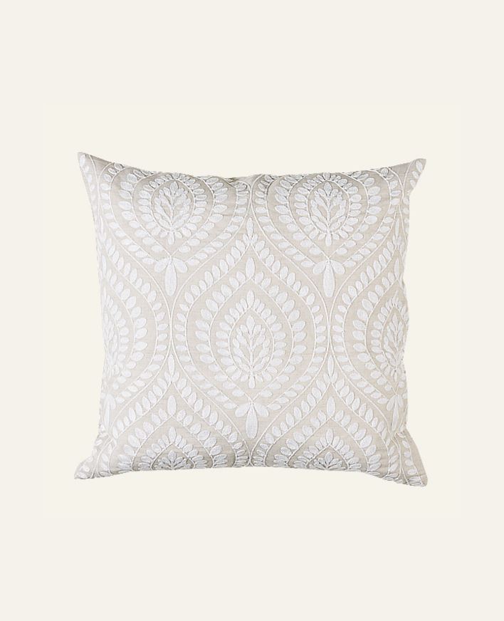 Koristetyyny valkoinen - 50x50 cm valkoinen - 1