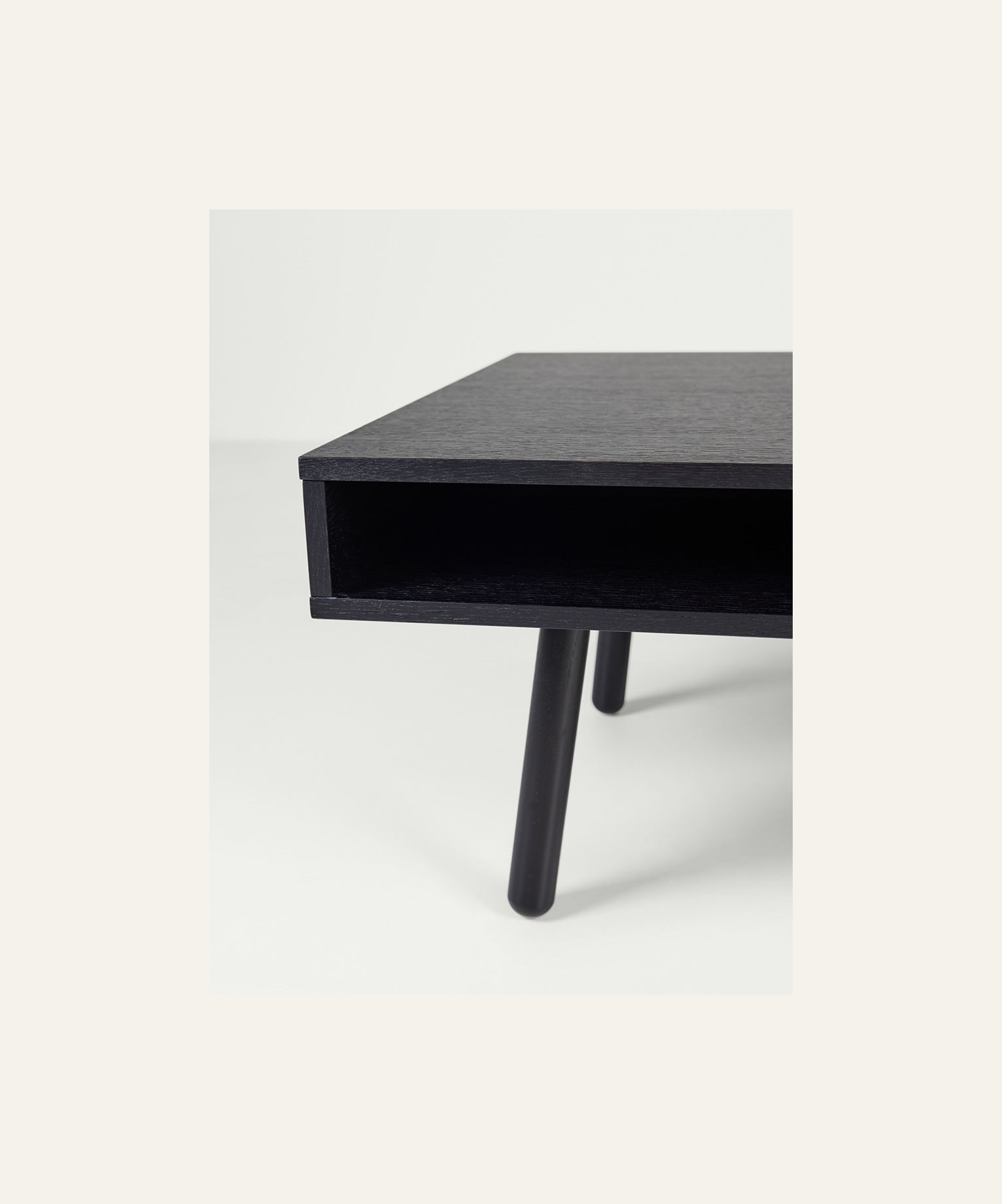 Sohvapöytä matala musta - 3