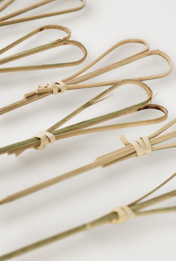 Cocktailtikku luonnonväri - 5