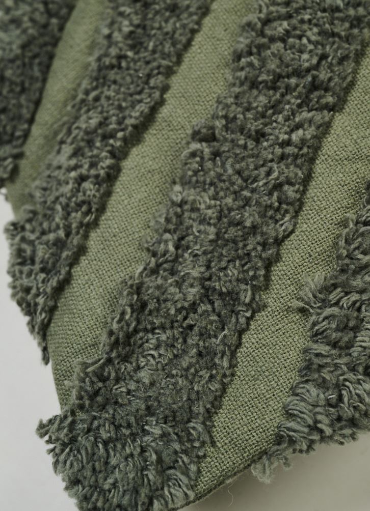 Koristetyynynpäällinen tummanvihreä - 2