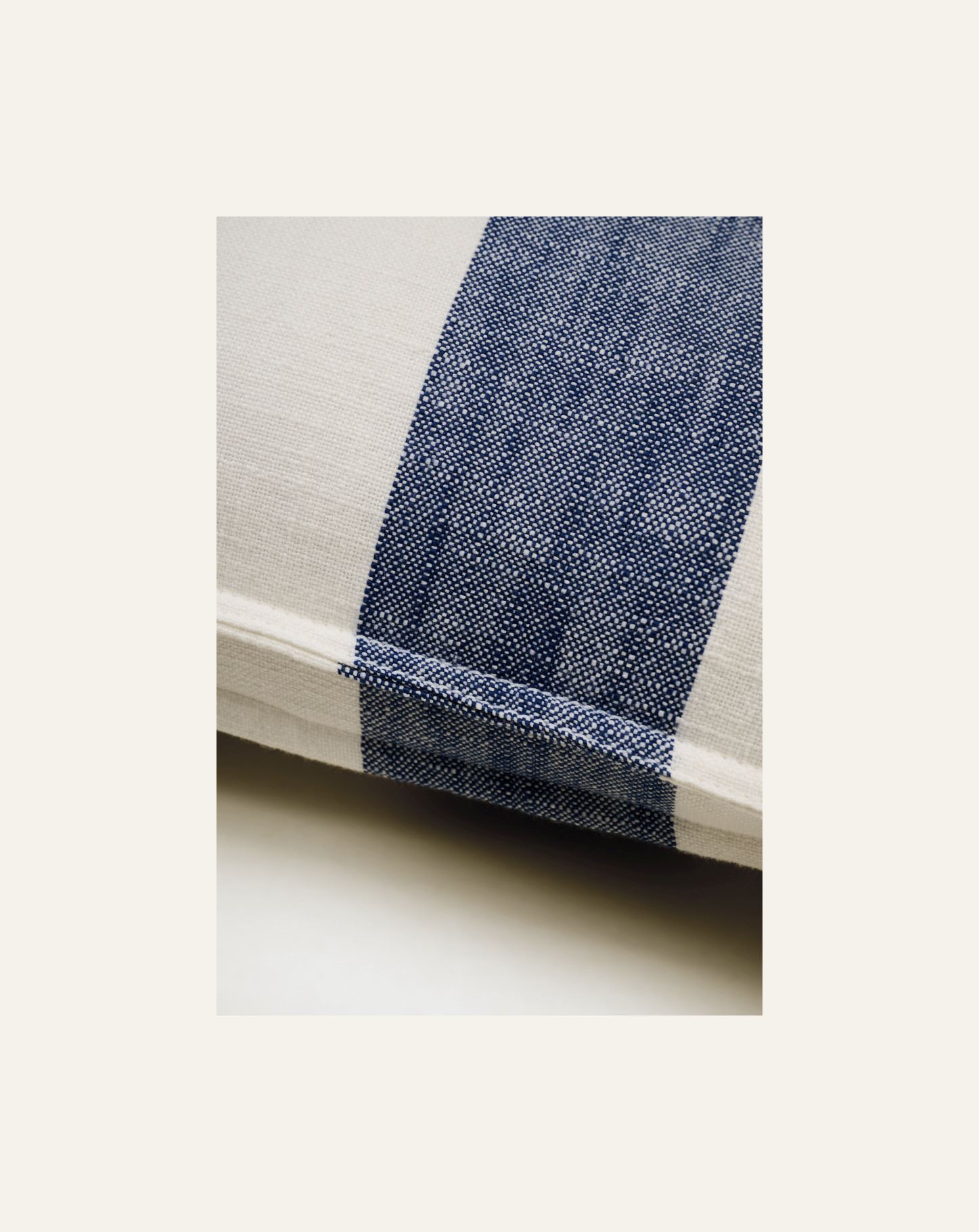 Koristetyyny mariininsininen - 2