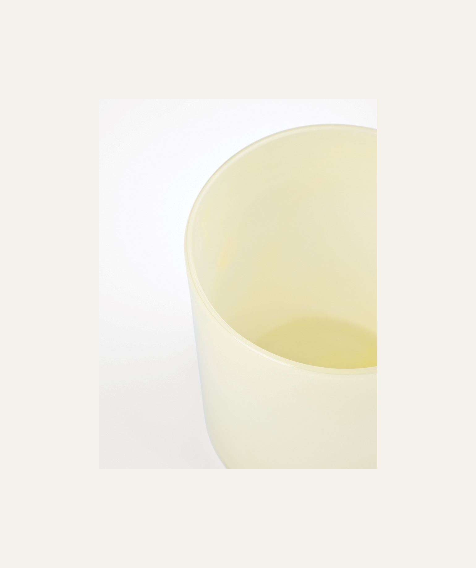 Kynttilälyhty vaaleankeltainen - 2