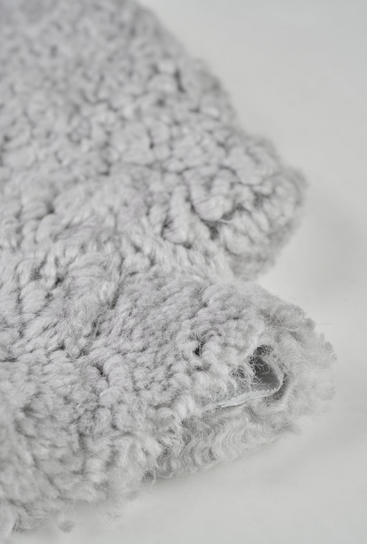 Kuumavesipullo vaaleanharmaa - 2