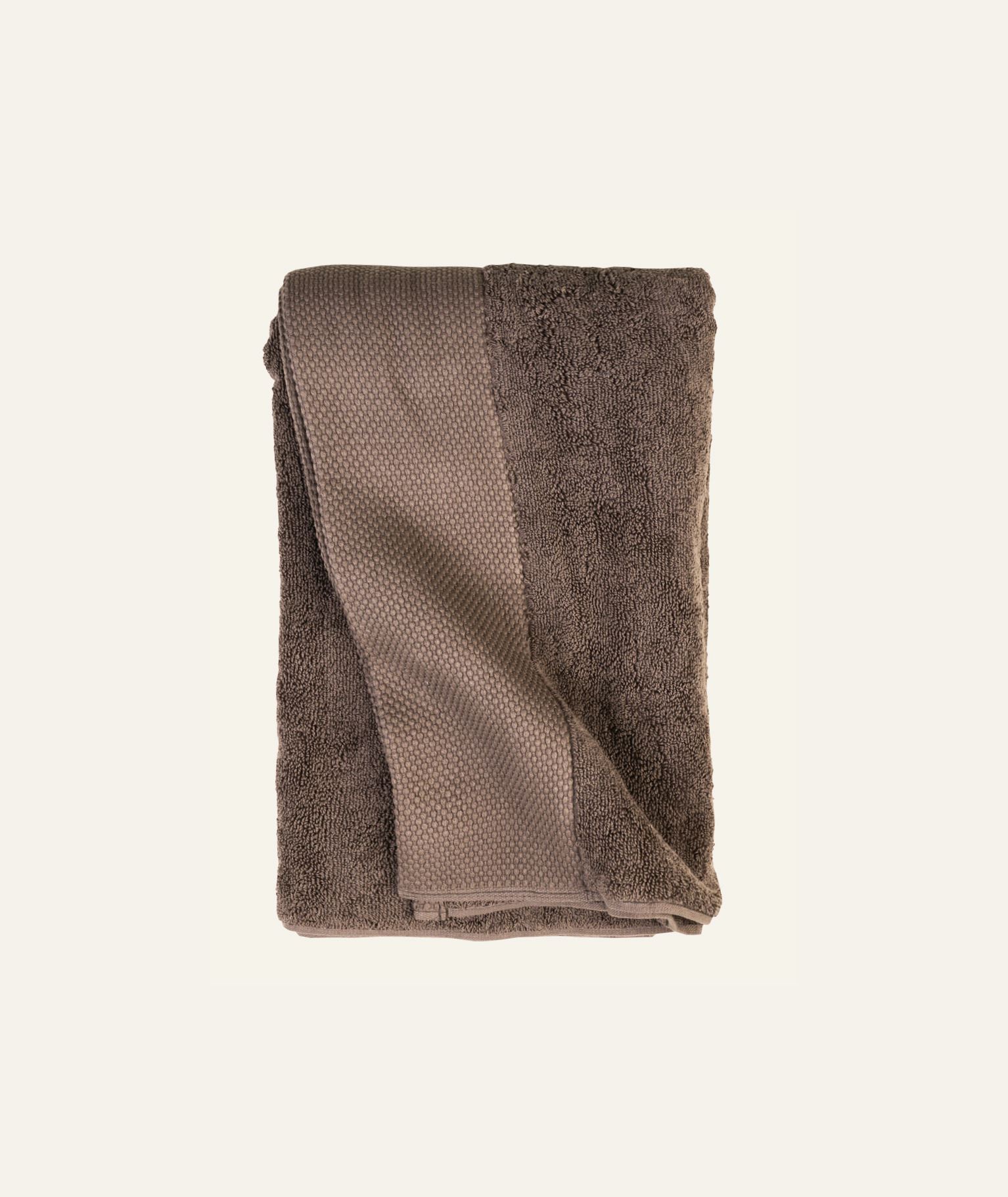 Pyyhe ruskea - 2