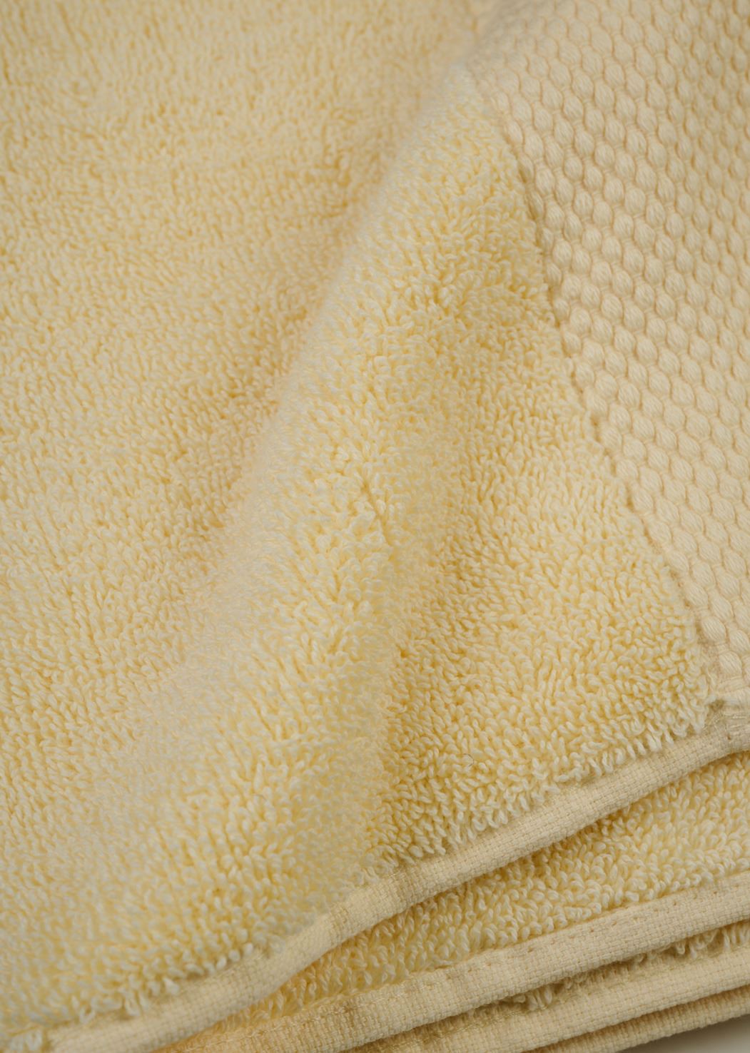 Pyyhe keltainen - 8