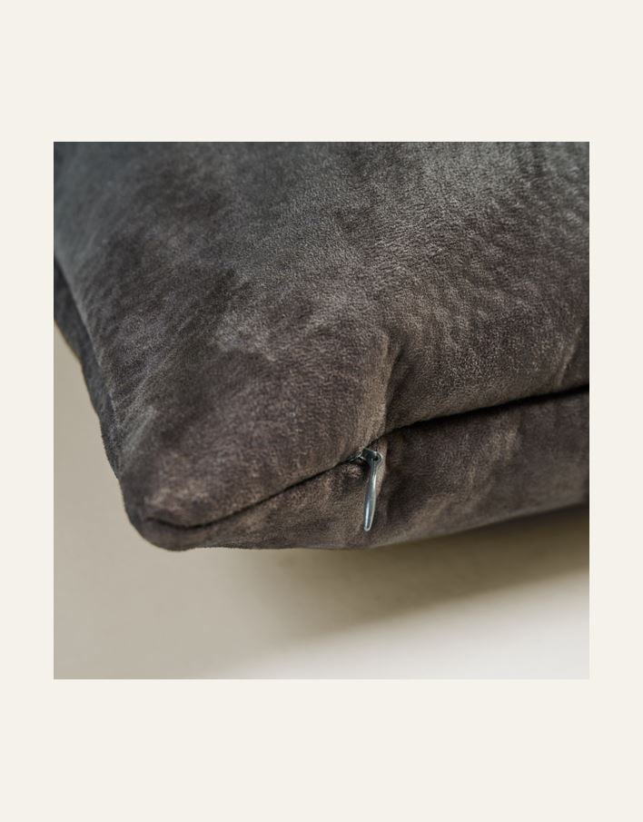 Koristetyyny tummanruskea - 2