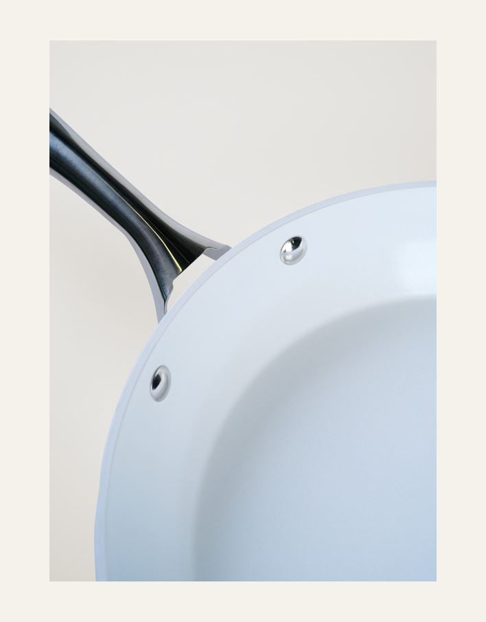 Paistinpannu valkoinen - 2