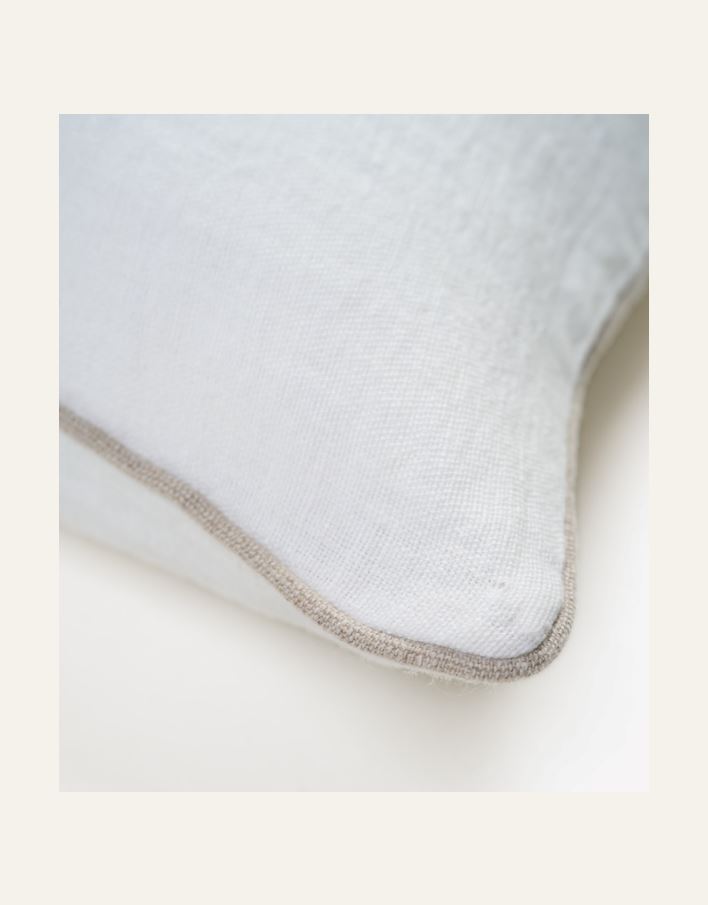 Koristetyynynpäällinen valkoinen - 3