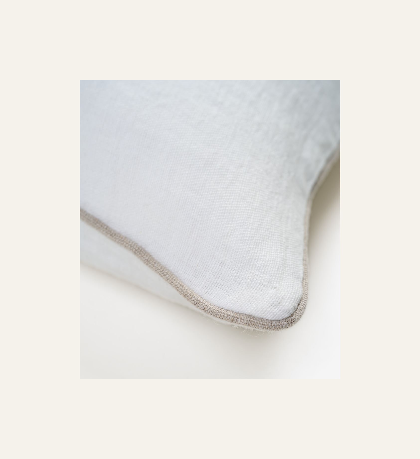 Koristetyynynpäällinen valkoinen - 3