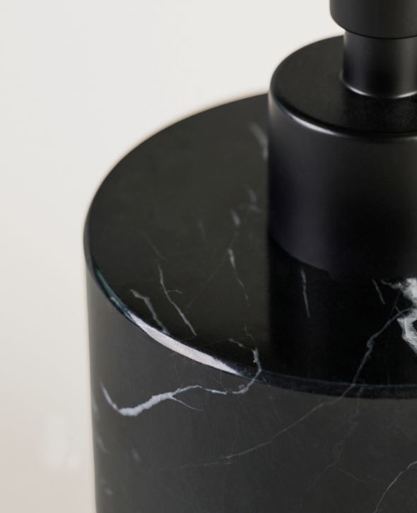 Saippuapumppu musta - 2