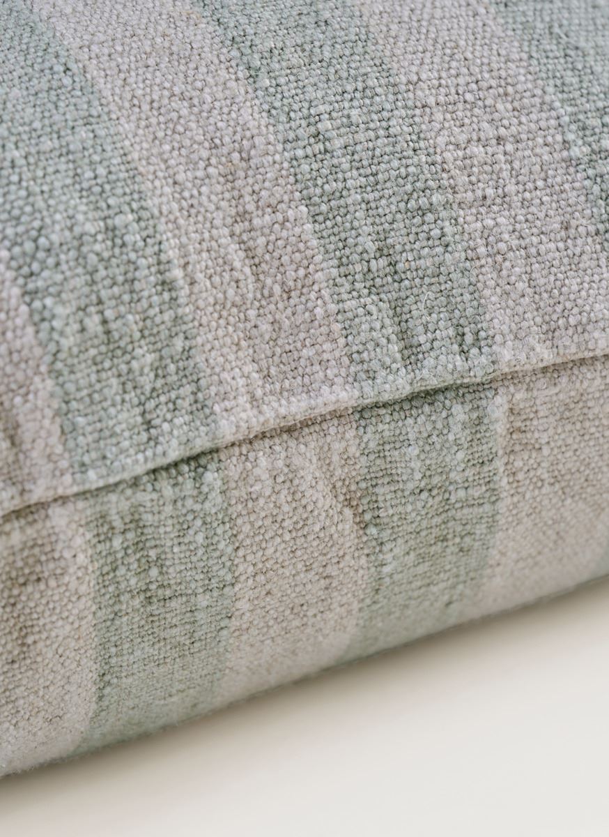 Koristetyynynpäällinen vaaleanvihreä - 4