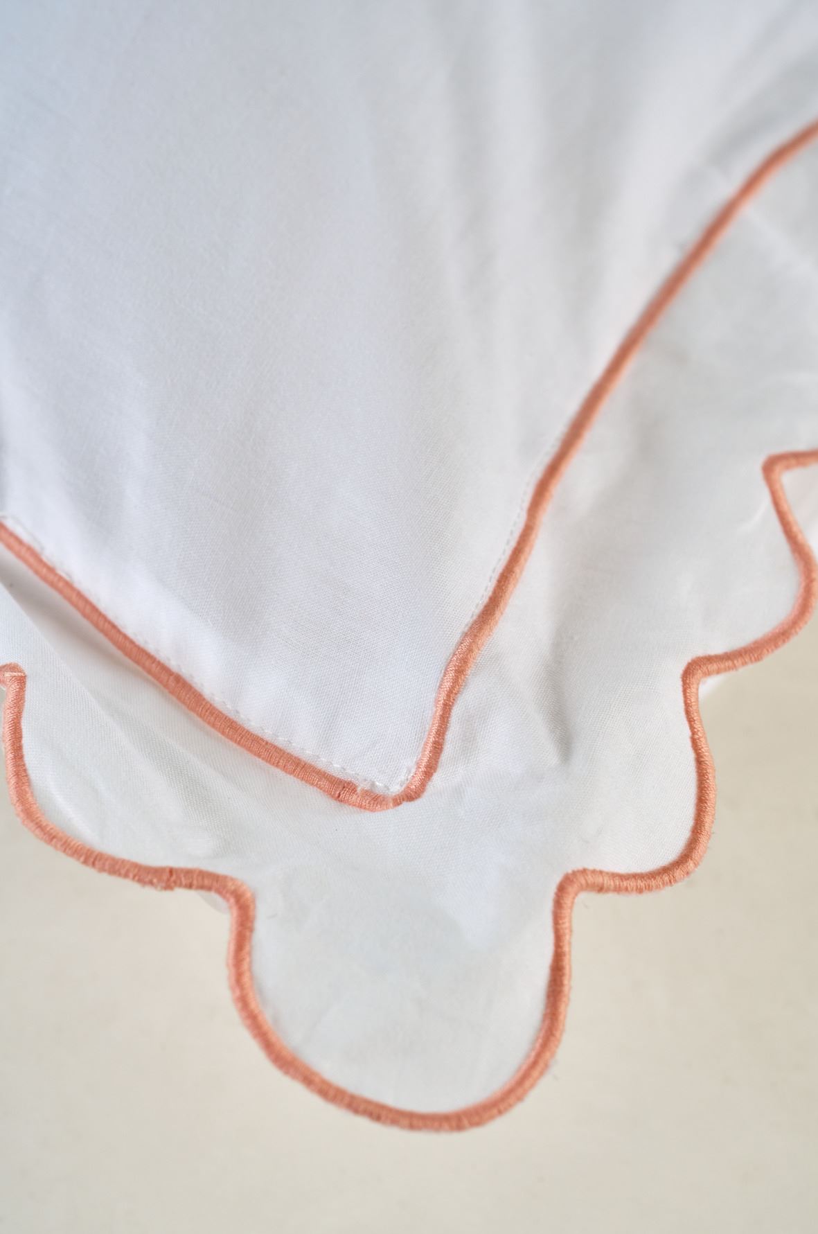 Tyynyliina aprikoosi - 2