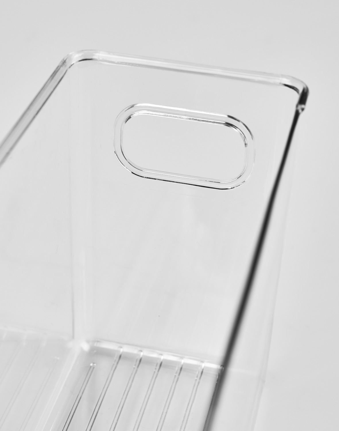 Kapea säilytyslaatikko läpikuultava - 12