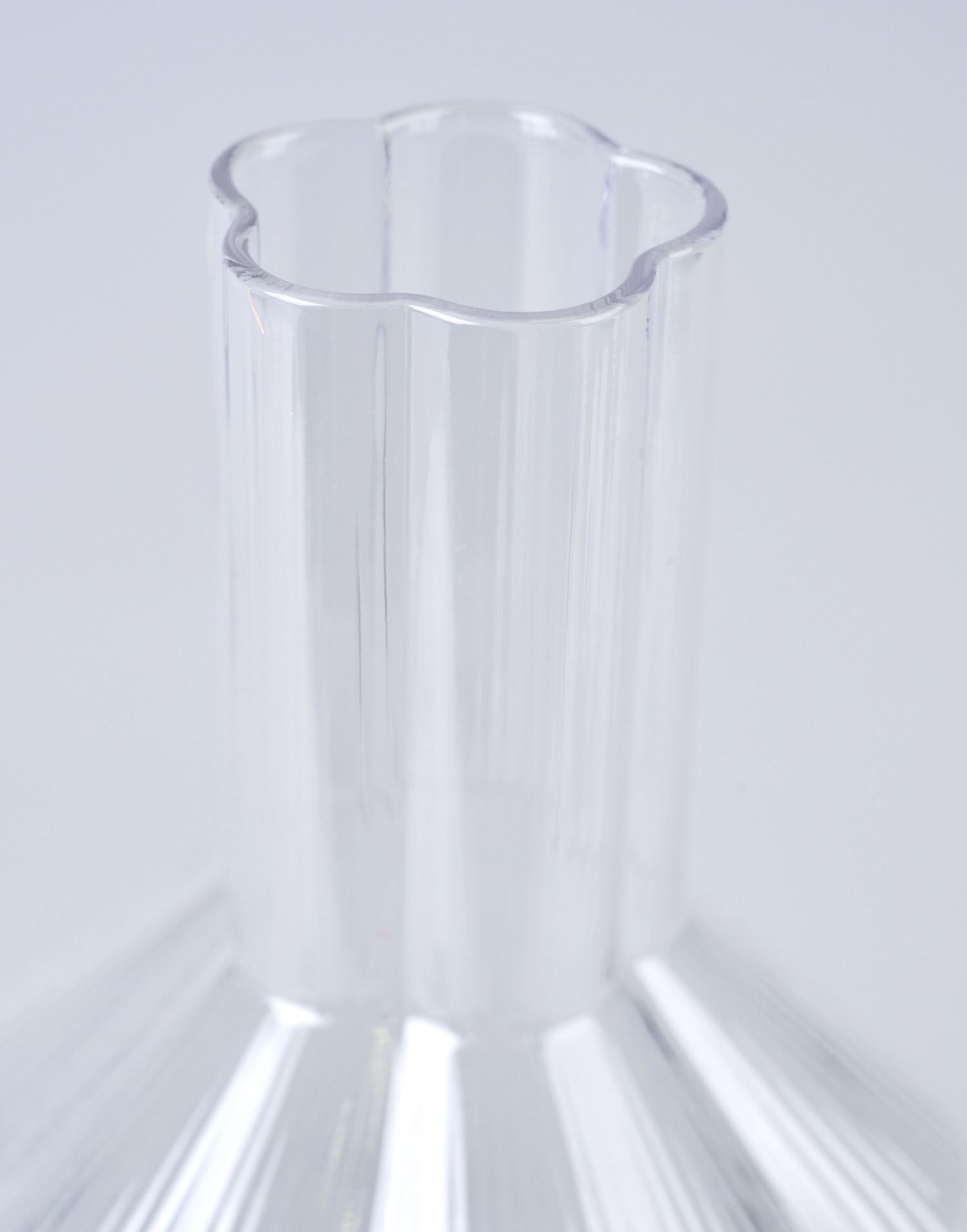 Vesikarahvi läpikuultava - 5