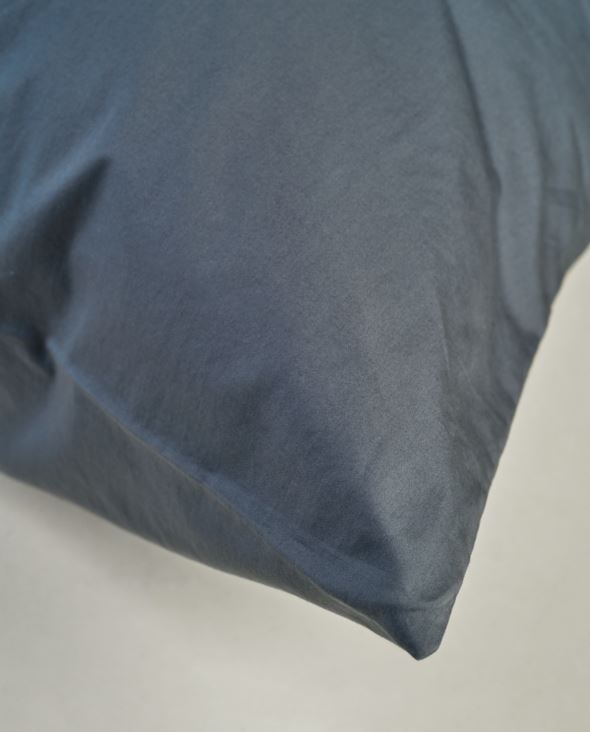 Tyynyliina satiinipuuvillaa sumuinen sininen - 3