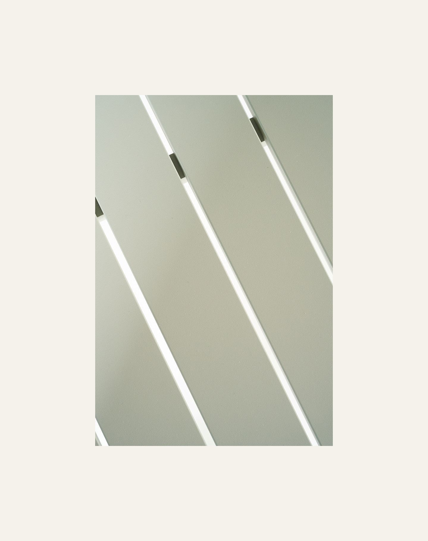 Puutarhapöytä harmaanvihreä - 3