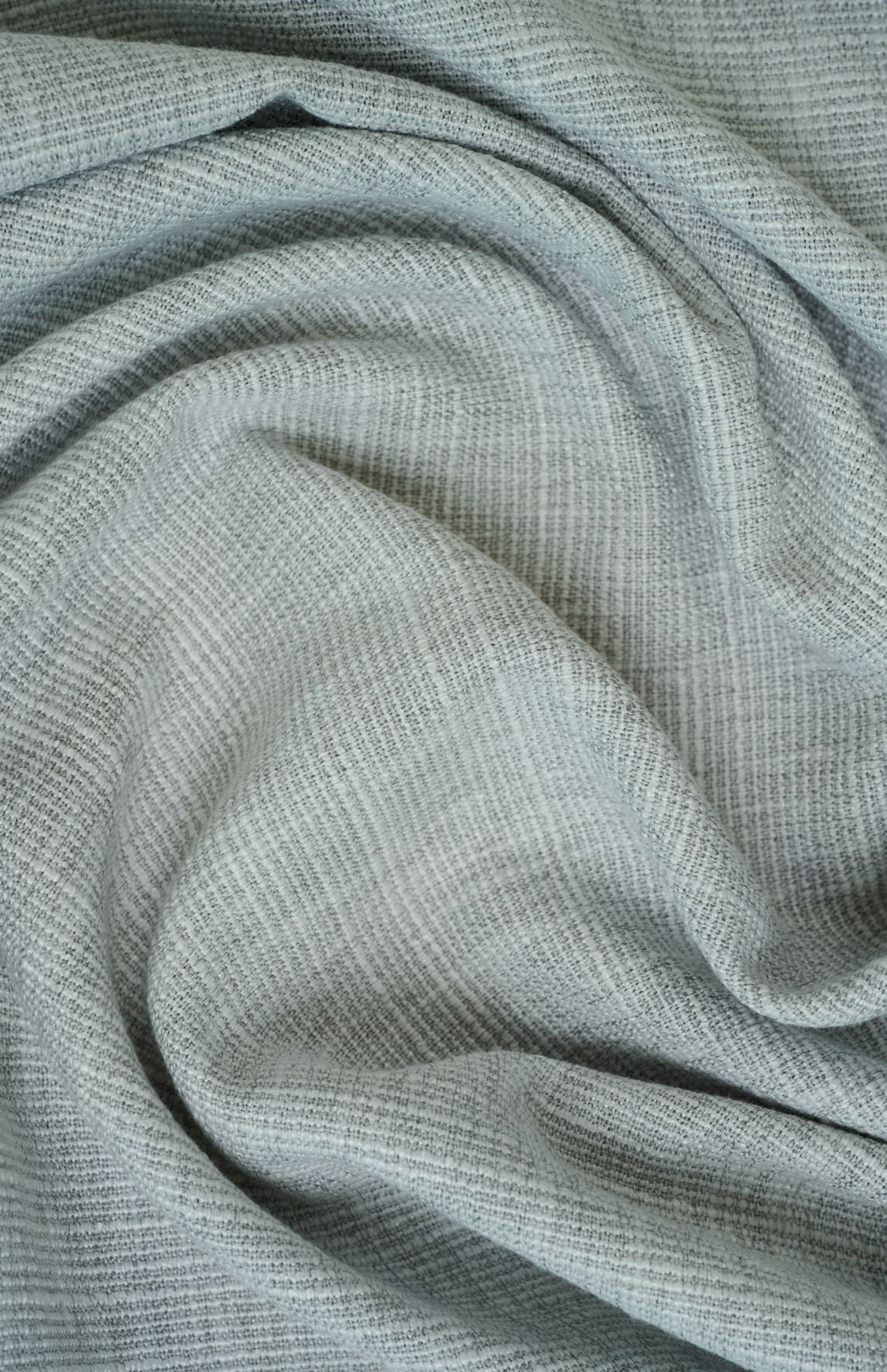 Verho vaaleanharmaa - 3