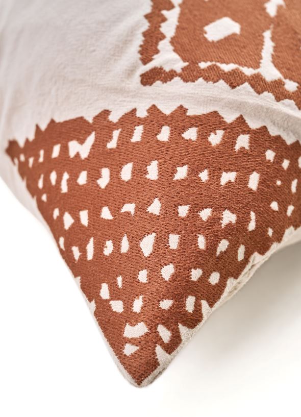 Koristetyynynpäällinen ruskea - 4