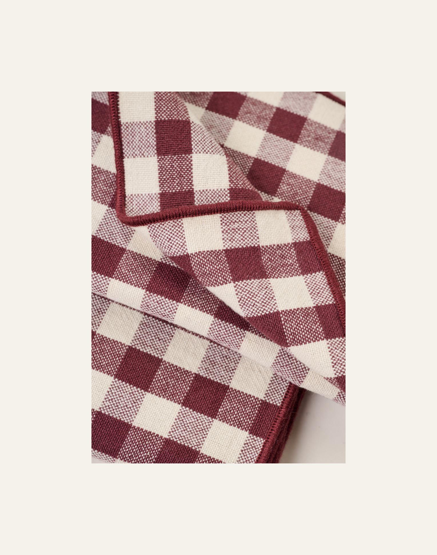 Kangaslautasliina, 2 kpl viininpunainen - 2