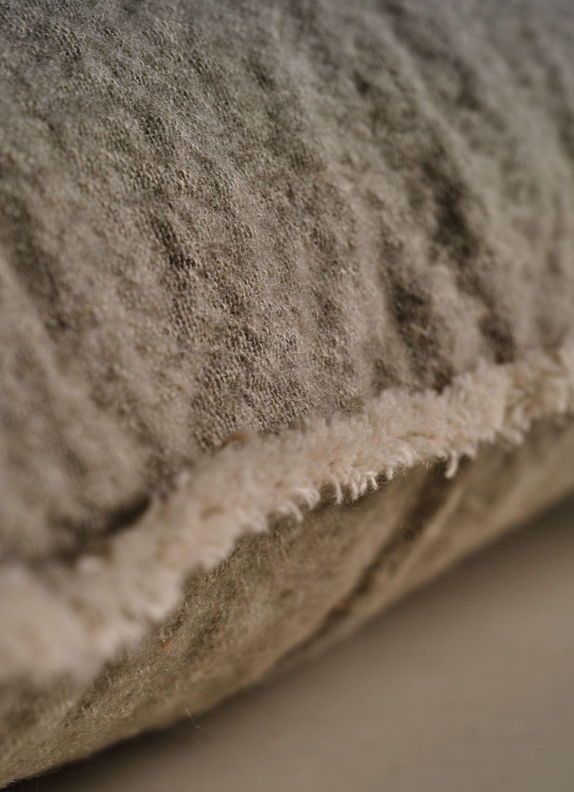 Koristetyynynpäällinen vaaleanvihreä - 2