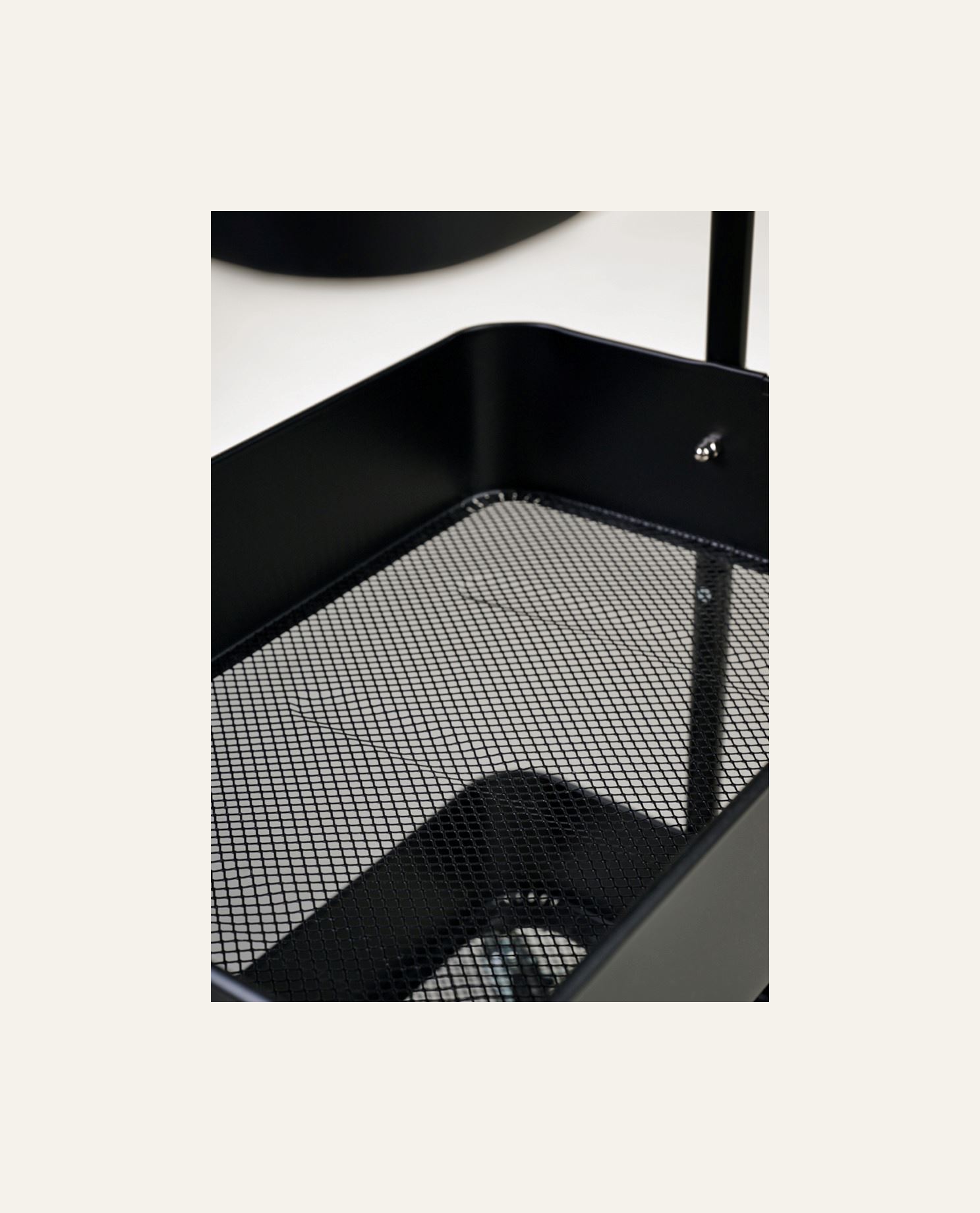 Tarjoiluvaunu musta - 2