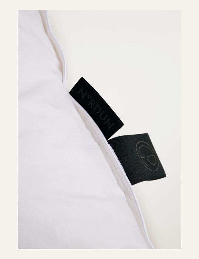 Matala untuvatyyny valkoinen - 5