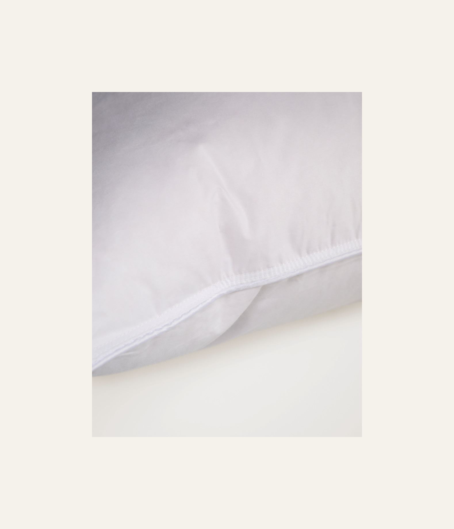 Matala untuvatyyny valkoinen - 4