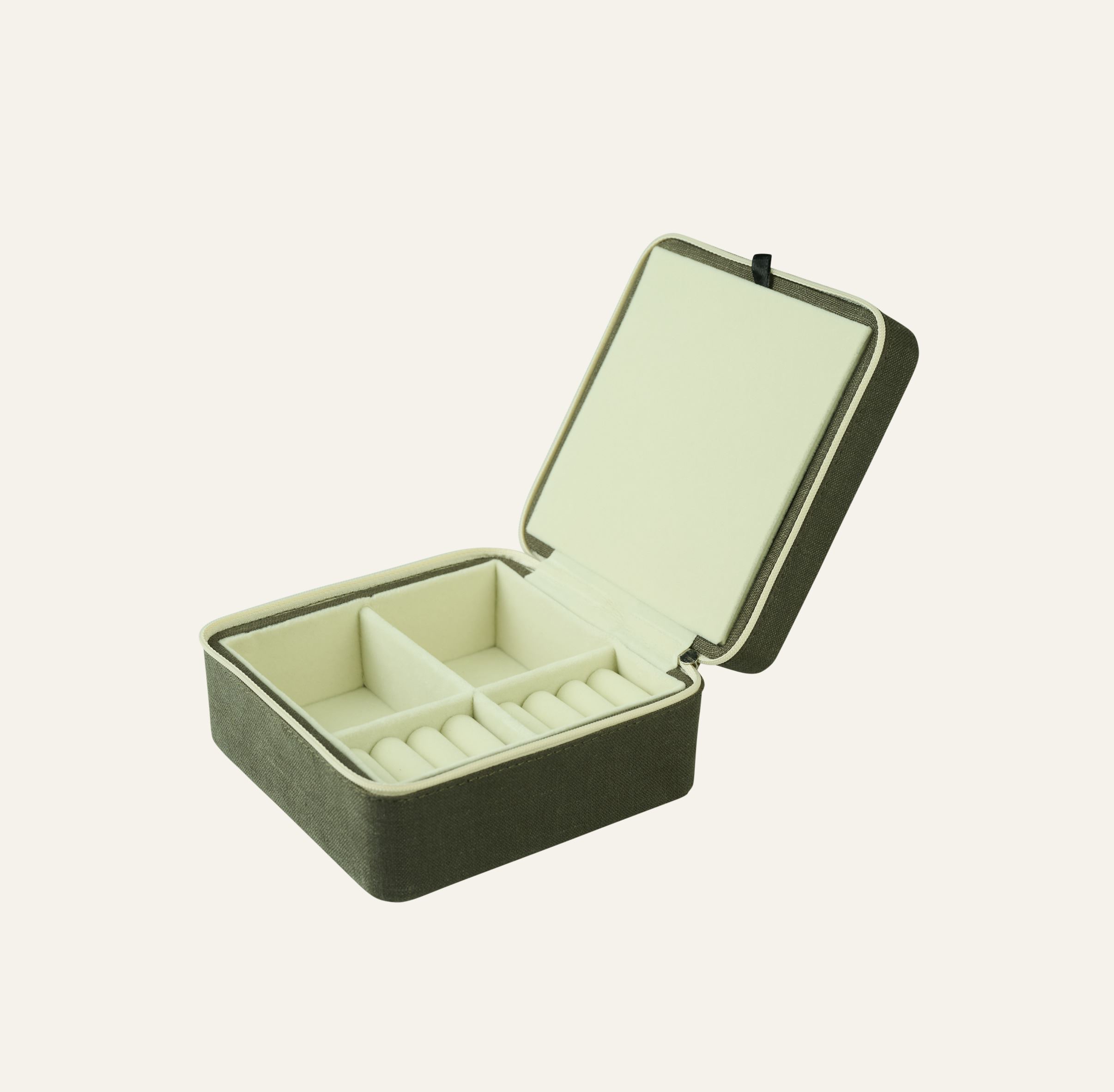 Korurasia vetoketjulla oliivinvihreä - 2