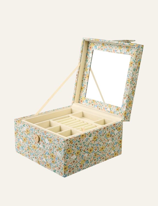 Korurasia moniväri - 2