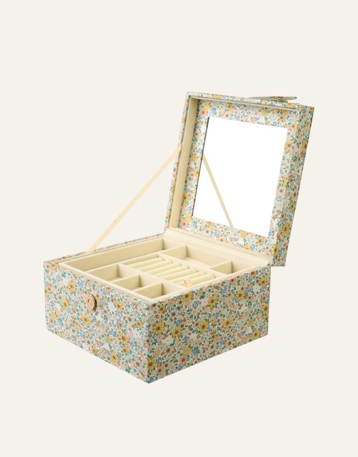 Korurasia moniväri - 2